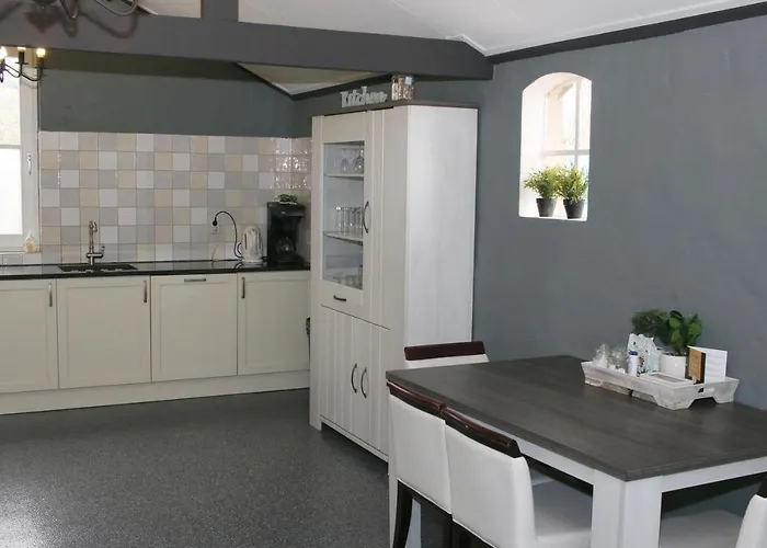 Bed & Breakfast Buitenboel Holthees