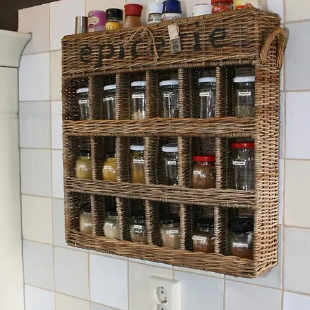 Buitenboel * Holthees