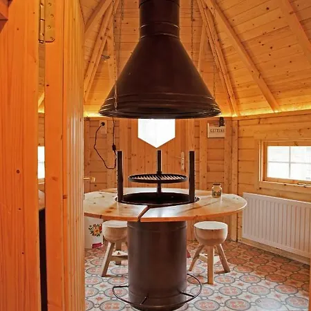 Bed & Breakfast Buitenboel Holthees